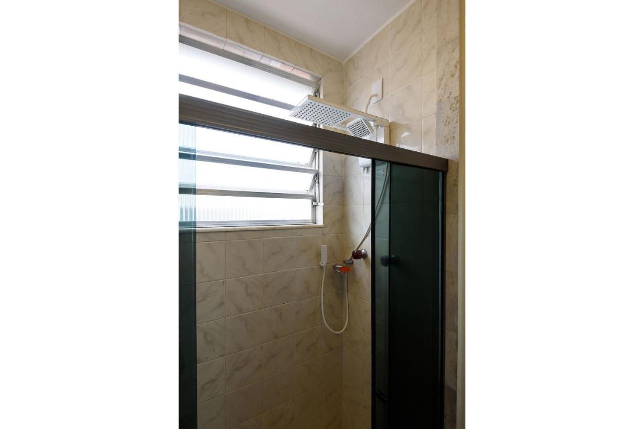 Omar do Rio - BT208 Apto Moderno com Garagem, Internet 120mbps, Smart TV com WorkStation, 05 minutos andando da Praia de Ipanema e do Metrô Rio de Janeiro Exterior foto