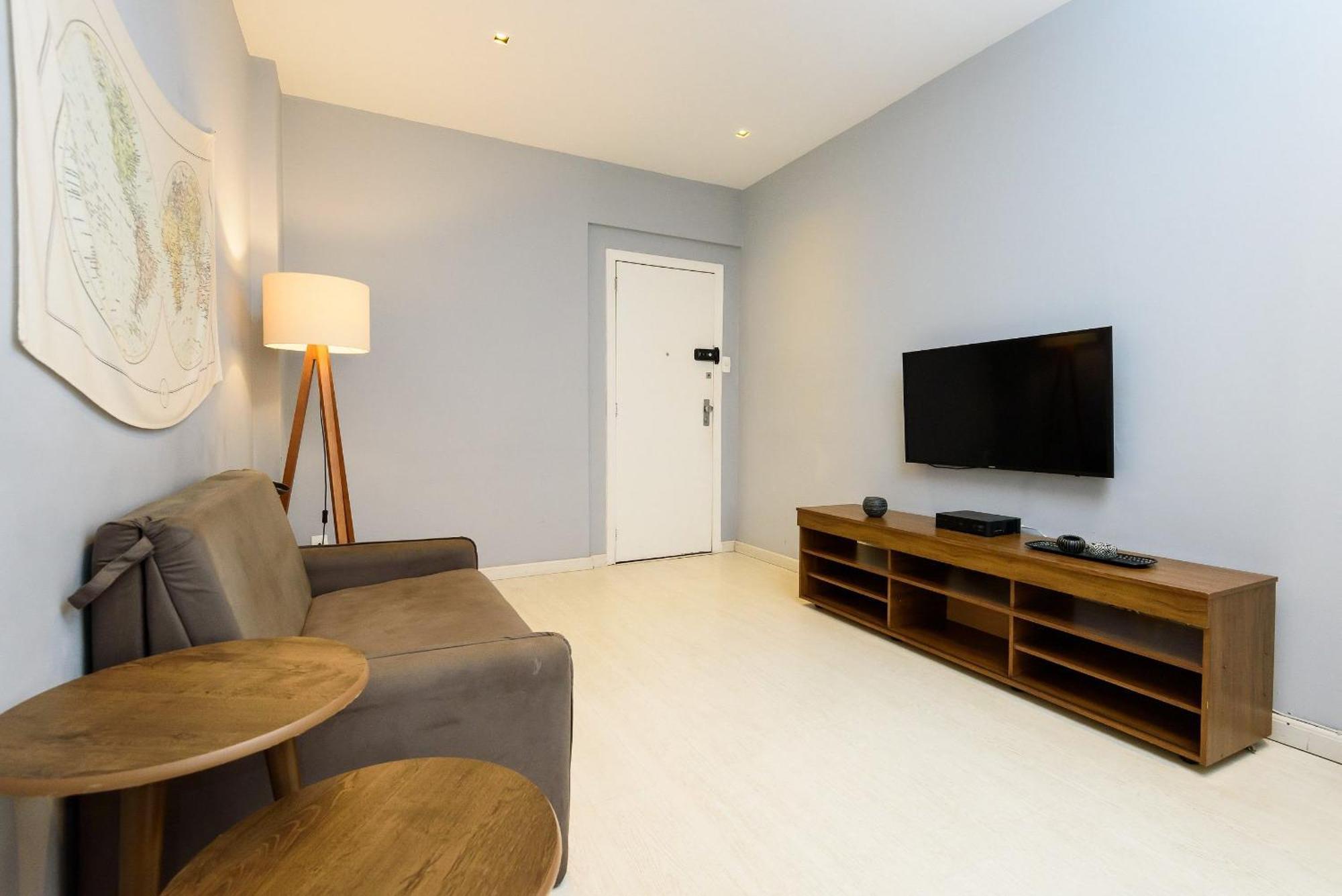 Omar do Rio - BT208 Apto Moderno com Garagem, Internet 120mbps, Smart TV com WorkStation, 05 minutos andando da Praia de Ipanema e do Metrô Rio de Janeiro Exterior foto