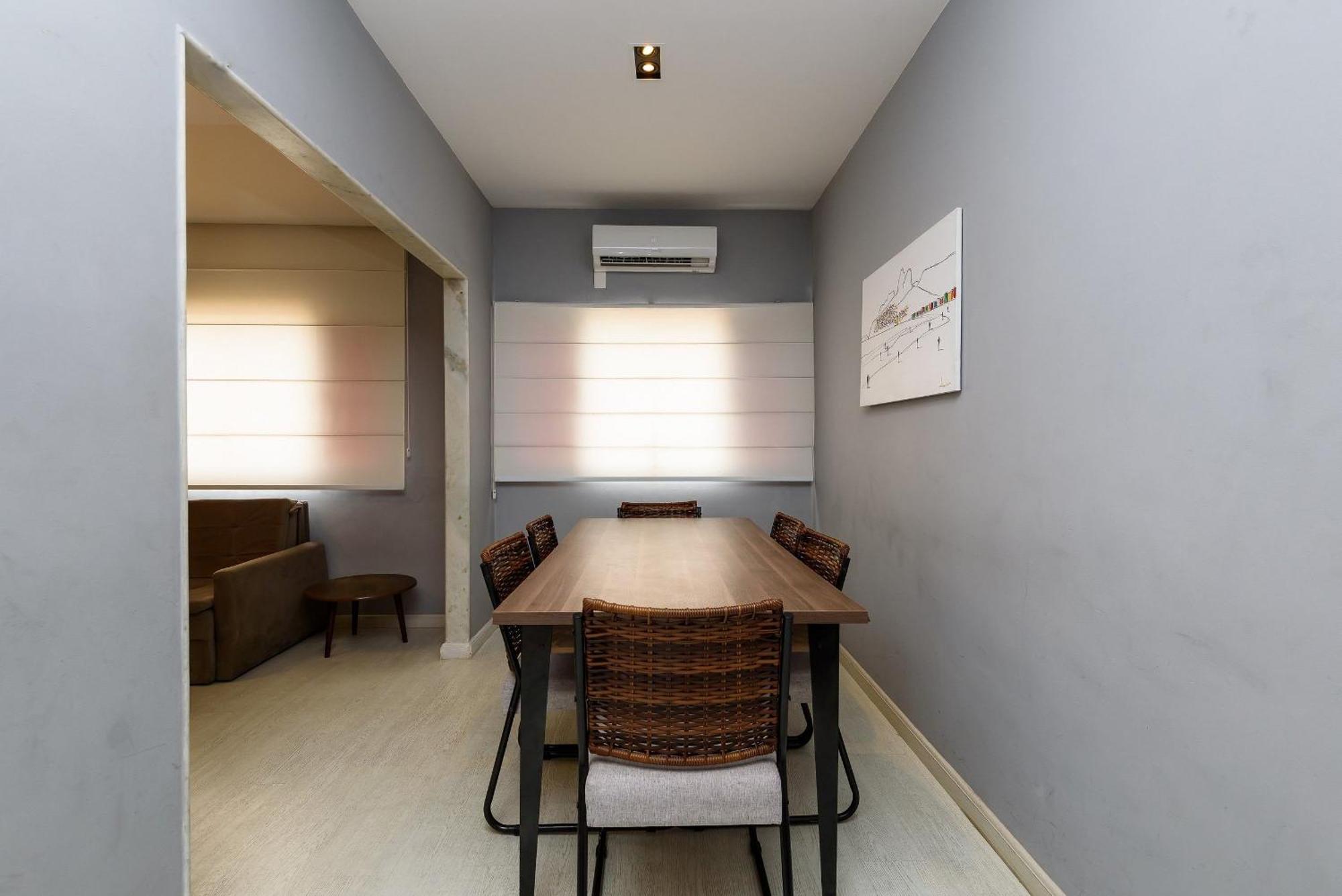 Omar do Rio - BT208 Apto Moderno com Garagem, Internet 120mbps, Smart TV com WorkStation, 05 minutos andando da Praia de Ipanema e do Metrô Rio de Janeiro Exterior foto
